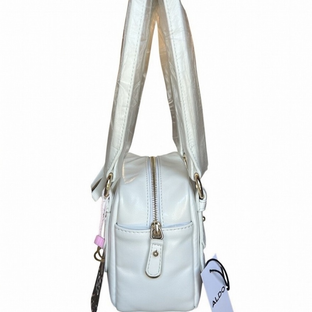 125, NWT Aldo Elkins White slim shoulder strap Small Bag